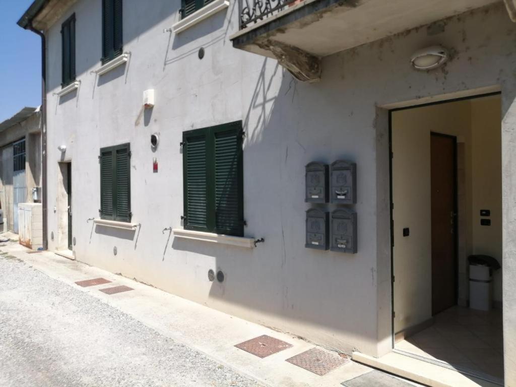 Apartmán La Casa Di Alyss Bergamo Exteriér fotografie